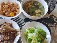 -爱的果实月嫂育婴师(世纪东方店)