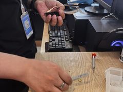 -LOHO眼镜(上海五角场合生汇店)