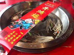 -谭鸭血老火锅(漳州路店)