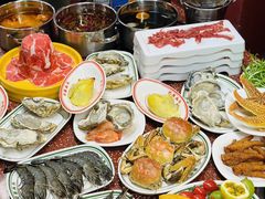 -四囍码头海鲜烧烤自助火锅(外滩南京东路悦荟广场店)