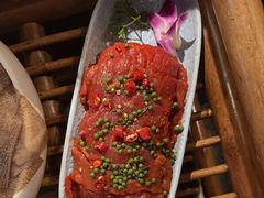-老牌坊云南鱼豆花火锅(哈西万达店)
