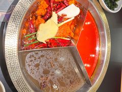 -廖掌柜·重庆鲜货火锅(上海首店)