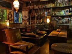 -城墙外BAR