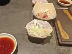 -铭牛烧肉·和牛海鲜自助(高新月牙湖店)