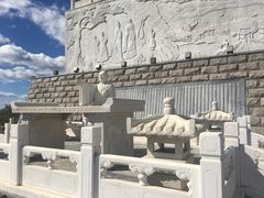 -定都峰