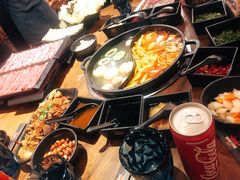 -六扇门潮汕牛肉火锅(BGC店)