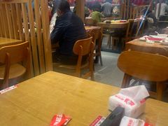 -南城香·饭香串香馄饨香(青年路店)