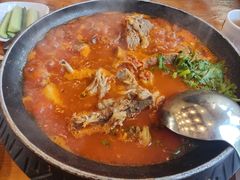 -喇喇排骨火锅·传统韩式脊骨汤(望京西园总店)