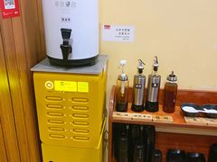 -独食火锅·半米屋台(直营总店)