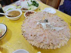 -官塘陈记鱼生·潮汕砂锅粥·牛肉火锅(潮枫路总店)