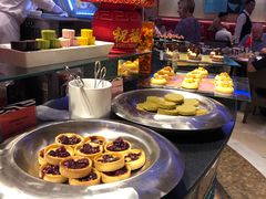 -咖啡苑自助餐厅·中国大饭店