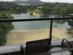 -上海佘山世茂艾美酒店