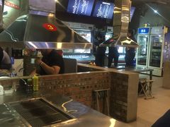 -马路牙子烧烤音乐酒馆(望京店)