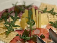 -Mogul Eatery·大亨餐酒馆