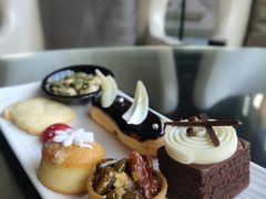 -广州天河希尔顿酒店