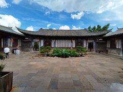 -朱家花园