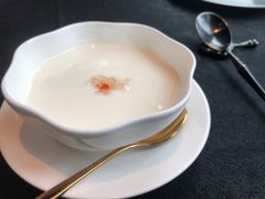 自制海石花酸奶-醉东Oriental House(静安嘉里中心店)