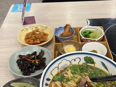 -康师傅私房牛肉面(马泉营奥莱店)