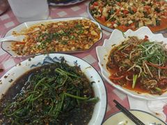 -洪霞餐馆