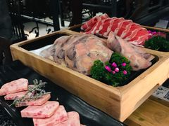 -湊湊火锅·茶憩(杭州湖滨银泰in77店)