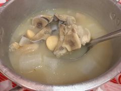 芸豆猪脚汤-荆九爷爆炒桥头三嫩(夫子庙店)