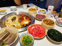 -卤校长重庆火锅(国兴店)