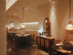 -来龙里 精致 东南亚餐室(万象城店)