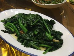 素炒番薯叶-客乡情(南京东路店)