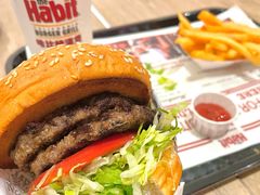 -The Habit Burger Grill 哈比特汉堡(复兴soho店)