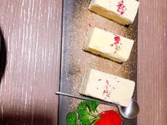 娜帕里勇-那时新疆·车师(大宁音乐广场店)