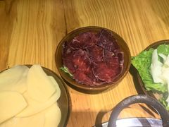 -乐闹闹重庆火鍋(民治店)
