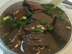 -阿一猪红汤(东风西路店)