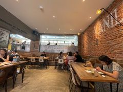 大堂-Vanilla Specialty Coffee(八大关店)