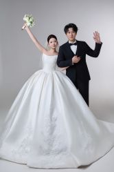 -秦皇岛我和你婚纱摄影工作室