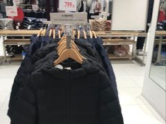 -优衣库(南京建邺万达广场店)