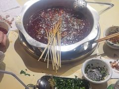 -李记称盘牛杂串串(广厦店)