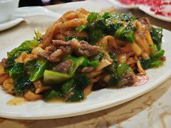 -粤潮牛肉火锅店(江南大道店)