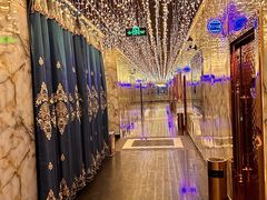 -K歌之王量贩式KTV(洪楼店)