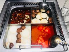 -海底捞火锅(公益西桥店)