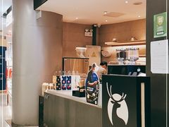 -瑞幸咖啡(巴黎春天陕西路店)