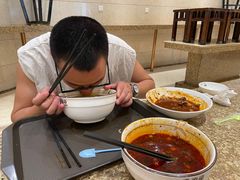 -磨沟沿老字号牛肉面·清真(金港城店)