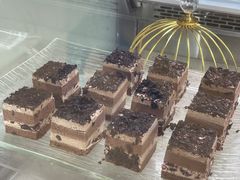 -小茉庐和牛自助火锅(龙湖万达店)