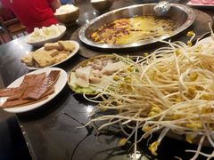 -重庆风光老灶火锅城(同德广场店)