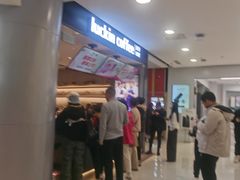 -瑞幸咖啡(巴黎春天陕西路店)
