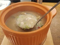 潮汕生蚝鲜虾粥-乔街深夜食堂·小龙虾·高压锅生蚝(杭州总店)