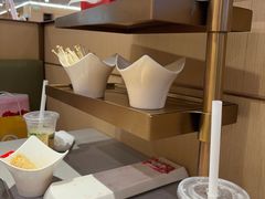 -海底捞火锅(世豪广场店)