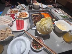 -海底捞火锅(高新万达店)