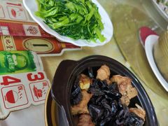 榄角啫排骨-小河湾酒店