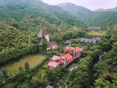 -梦娜斯庄园