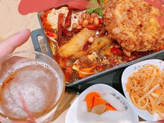 -大食代美食广场(上海中心店)